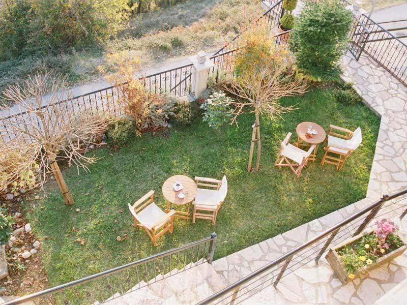 Guesthouse Irida Belokomiti Exterior photo
